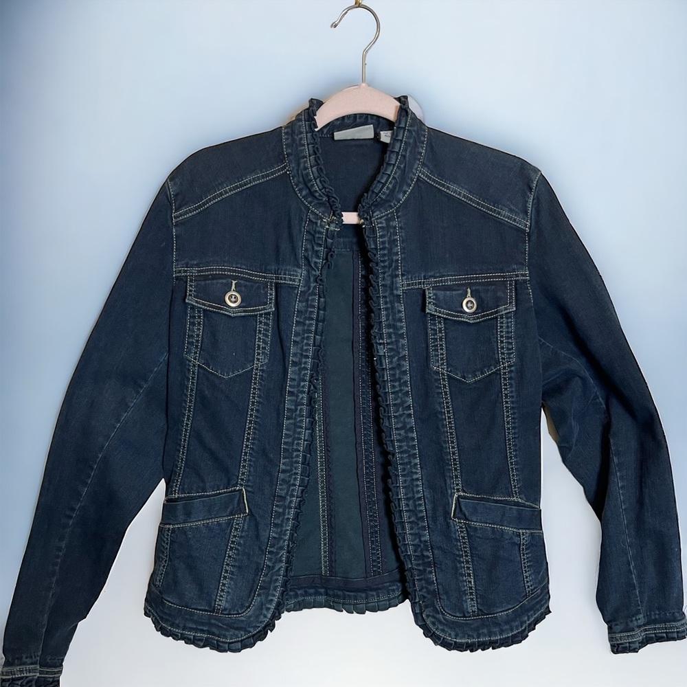 🤎 CHICO’S Platinum Denim Jacket 🤎